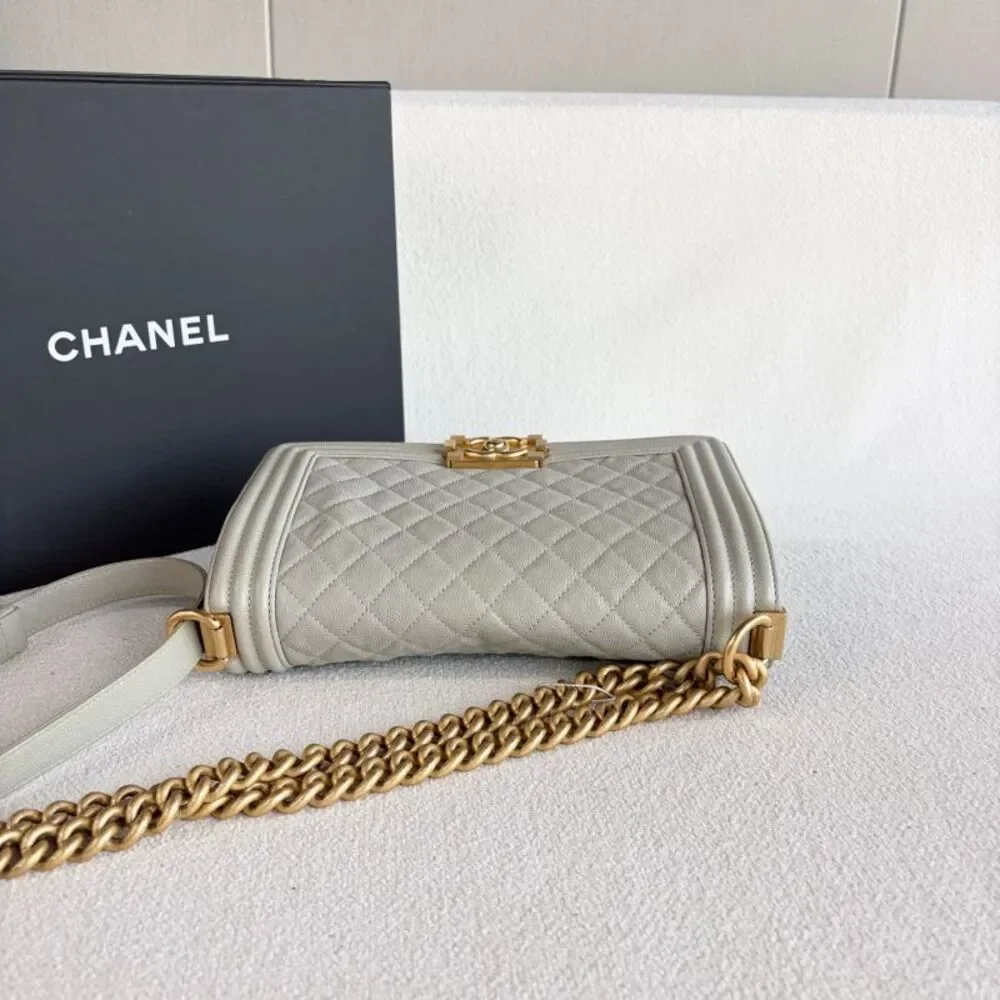 Chanel Women Pre-Loved Bag Very Good Condition